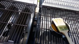 how to use an electric smoker